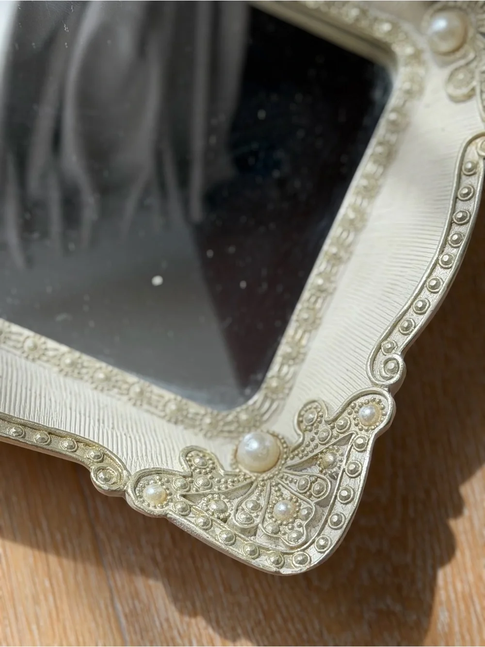 Decorative Vanity Tray Display